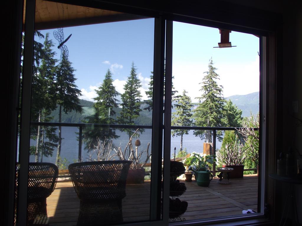 Wild Coast Chalets Port Renfrew Værelse billede