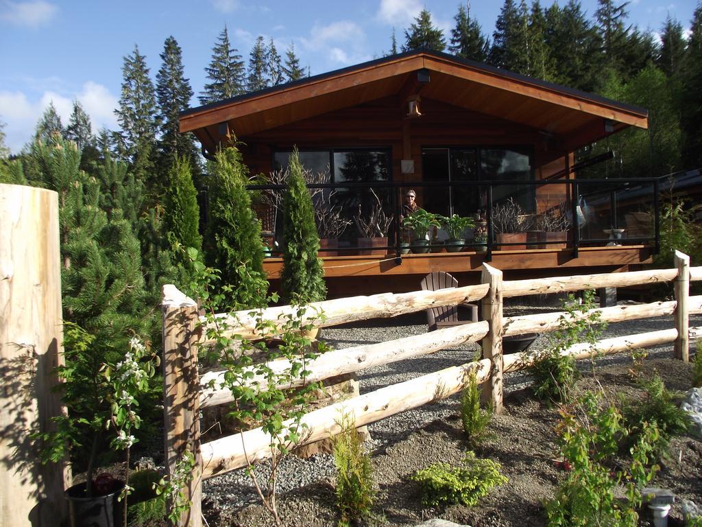 Wild Coast Chalets Port Renfrew Eksteriør billede