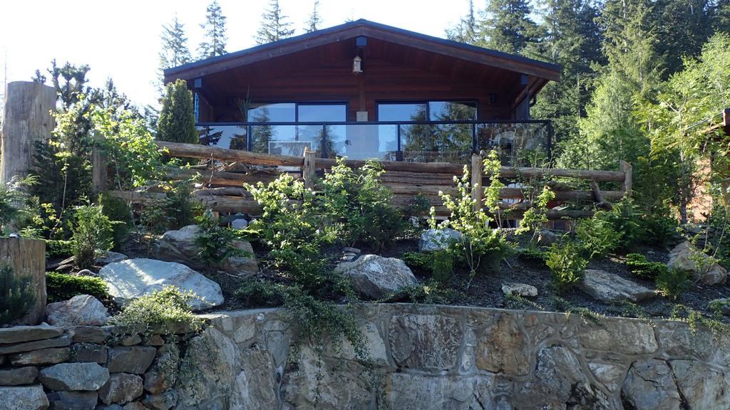 Wild Coast Chalets Port Renfrew Eksteriør billede